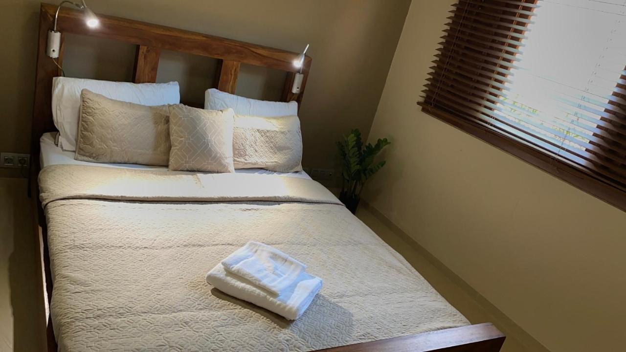 Spanish Water View Apartment يلمستاد المظهر الخارجي الصورة