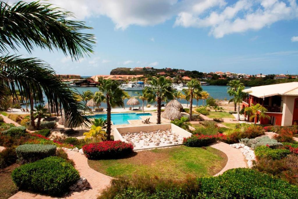Spanish Water View Apartment يلمستاد المظهر الخارجي الصورة